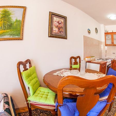 City Apartments Gosposhtina بودفا المظهر الخارجي الصورة