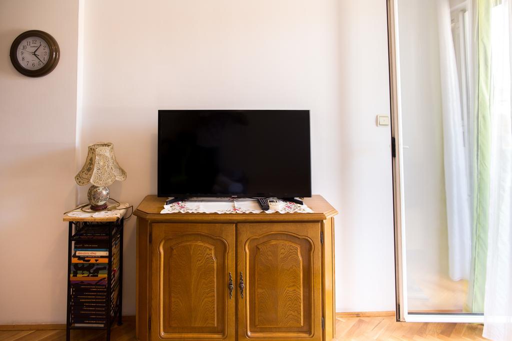 City Apartments Gosposhtina بودفا المظهر الخارجي الصورة
