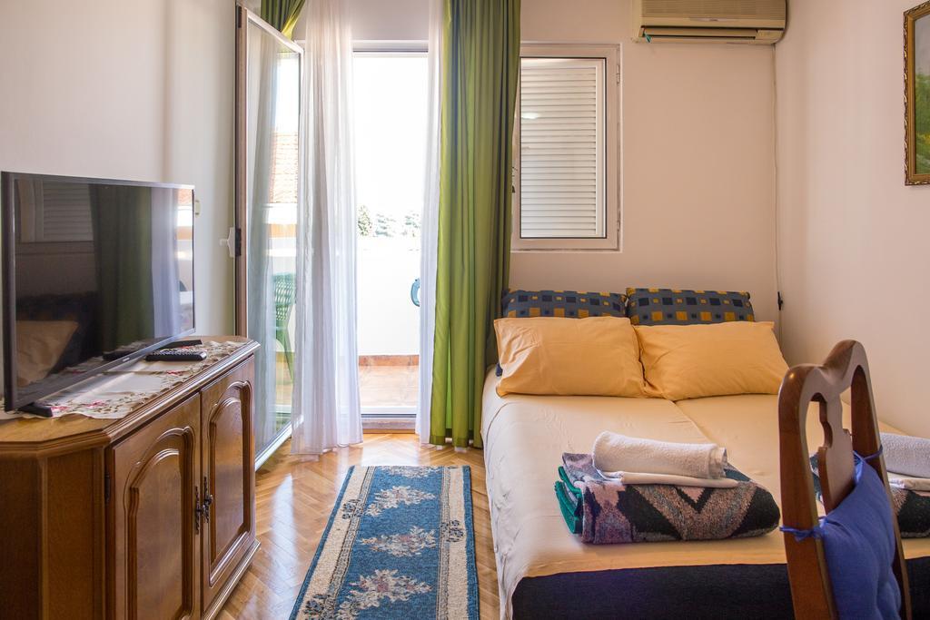 City Apartments Gosposhtina بودفا المظهر الخارجي الصورة