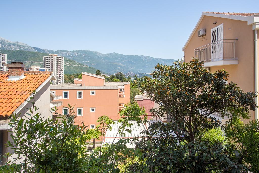 City Apartments Gosposhtina بودفا المظهر الخارجي الصورة