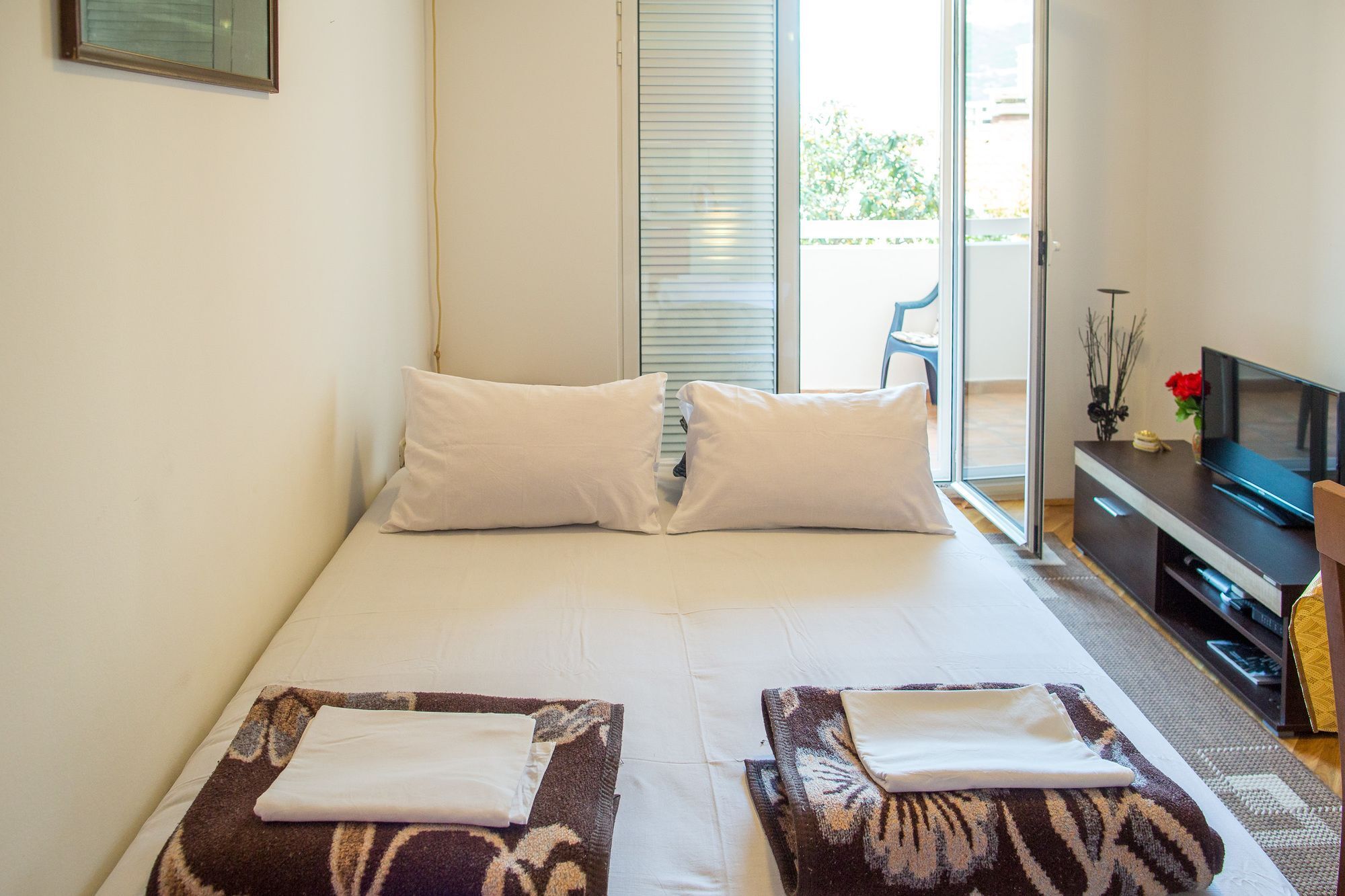 City Apartments Gosposhtina بودفا المظهر الخارجي الصورة