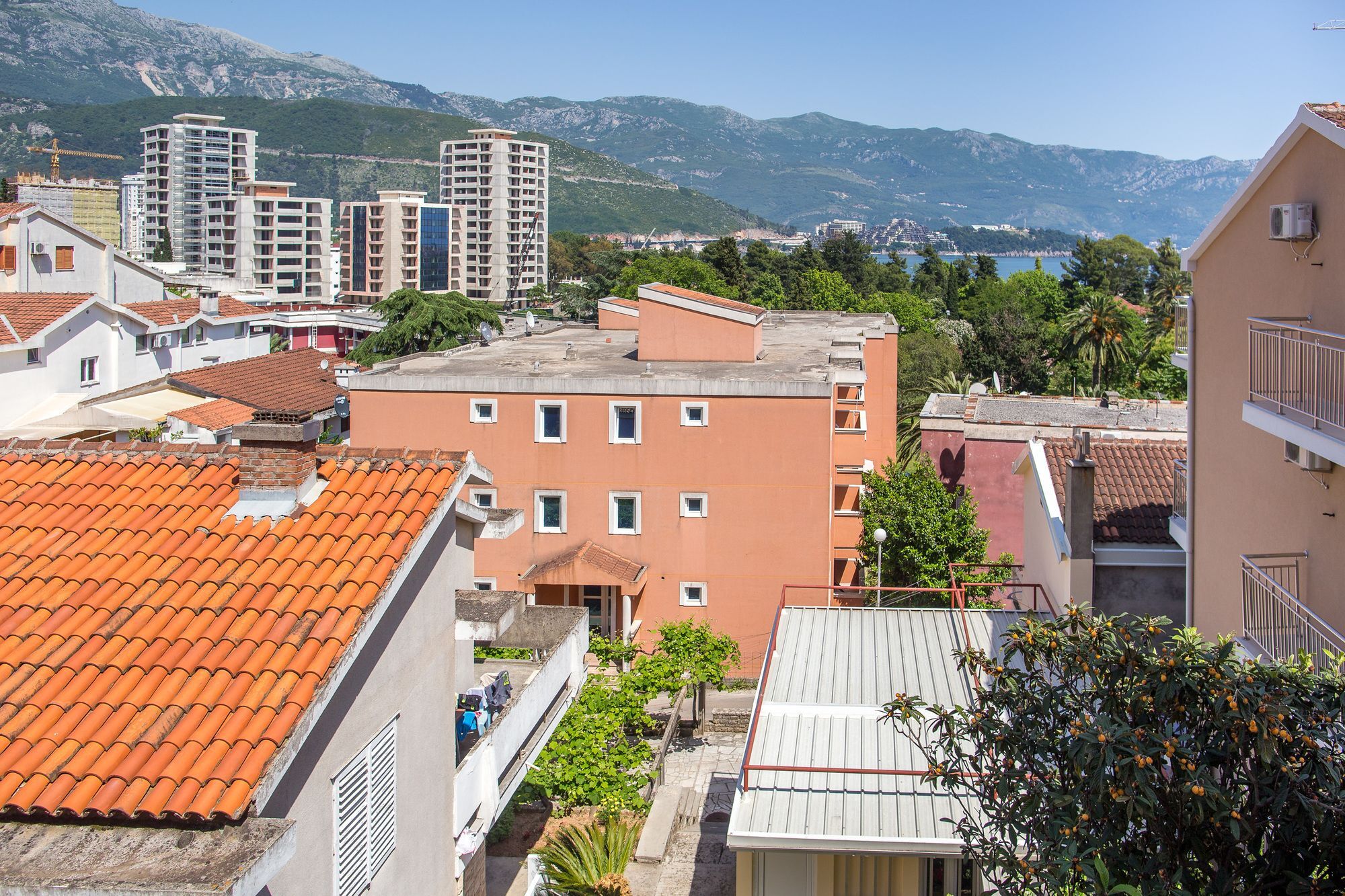 City Apartments Gosposhtina بودفا المظهر الخارجي الصورة